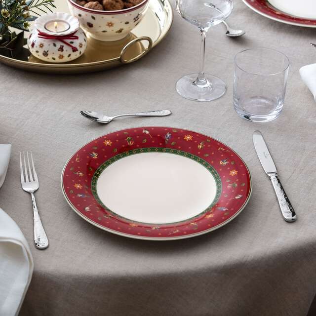 Piatto Piano Toy's Delight Special Rosso di Villeroy & Boch - immagine 2