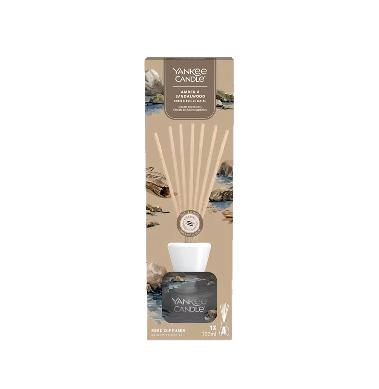 Diffusore a bastoncini Signature Ambra e Sandalo di Yankee Candle - immagine 2