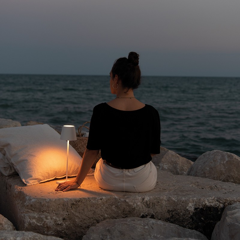 Lampada prêt à porter Poldina pro table bianca di Zafferano - immagine 7