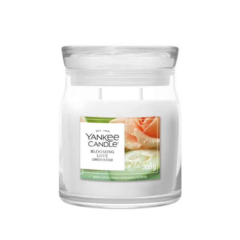 9FED474609A9FA38D896CC29897D6D2F_5038581190433-Giara-Media-Signature-Blooming-Love-di-Yankee-Candle-Zanoletti-1 Giara Media Signature Blooming Love di Yankee Candle - immagine 1