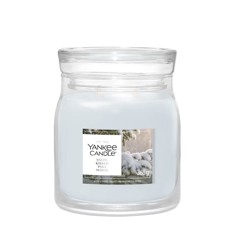 56EC63CC95E5CD46C92247C748DDCBC0_5038581191829-Giara-Media-Signature-Snow-Kissed-Pine-di-Yankee-Candle-Zanoletti-1 Giara Media Signature Snow Kissed Pine di Yankee Candle - immagine 1